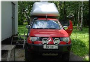 Автомобиль и тиковое дерево TeakMaster.ru